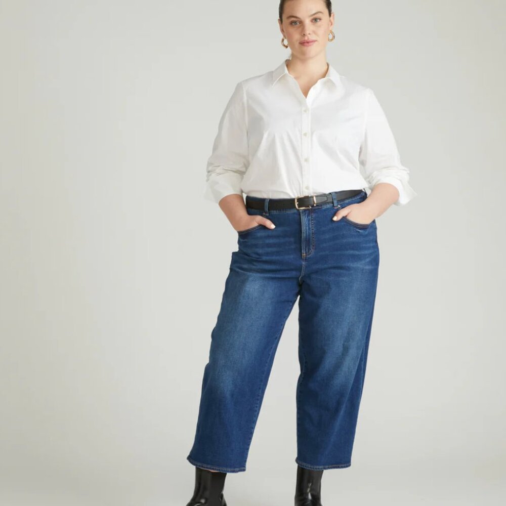 Universal Standard Midnight Blue Straight Leg Cropped Jeans